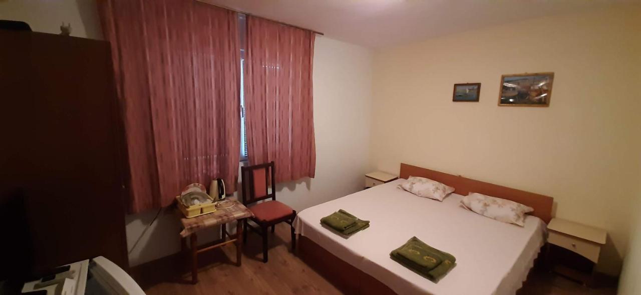 Dobrevi Guest House ソゾポル エクステリア 写真